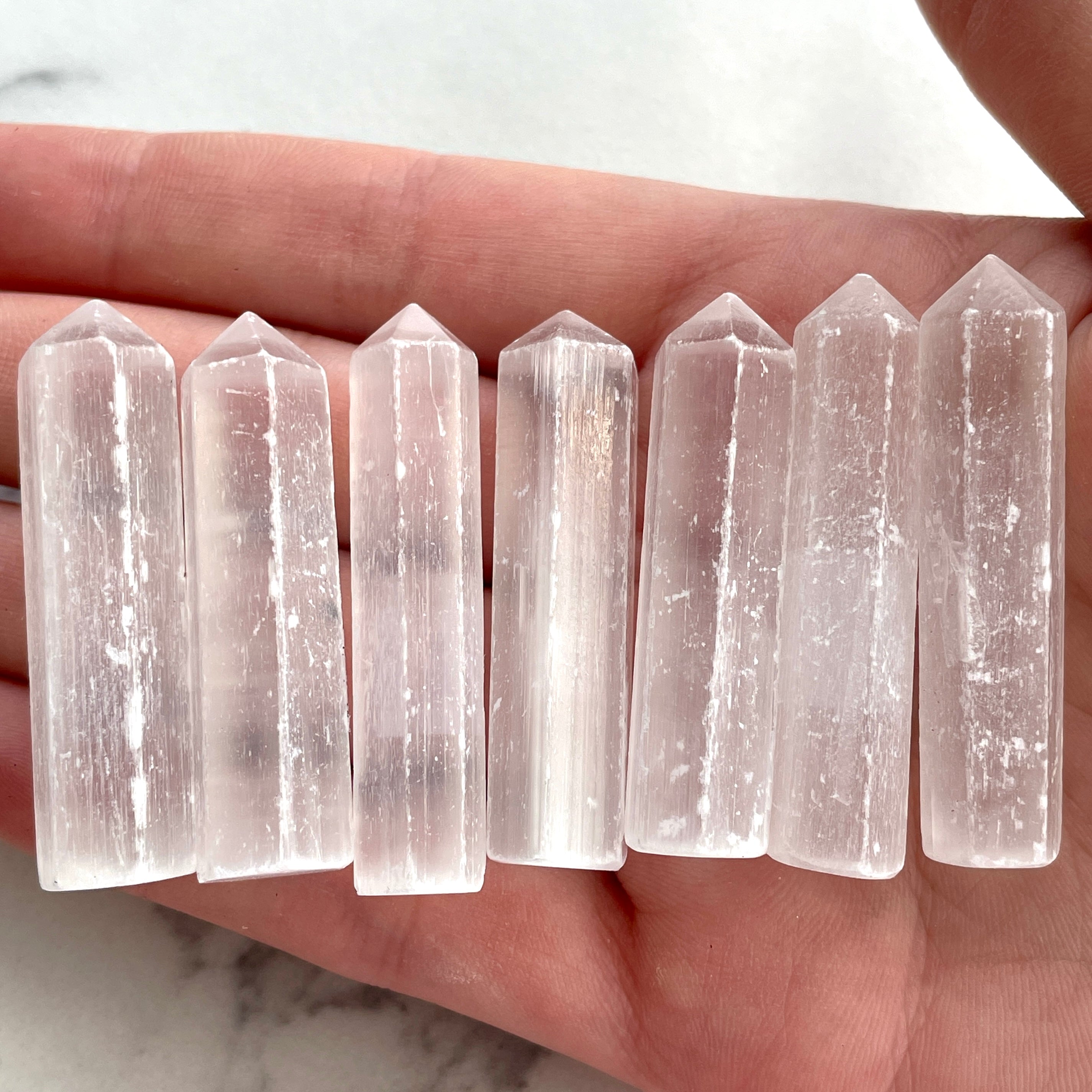 Generator Mini 1pc - Selenite Generator Mini 1pc - Selenite